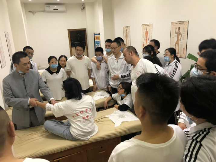 小兒推拿為什么深受喜愛？