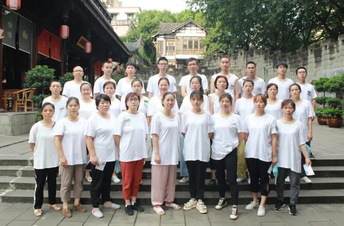 如何選擇正規的催乳師培訓機構？