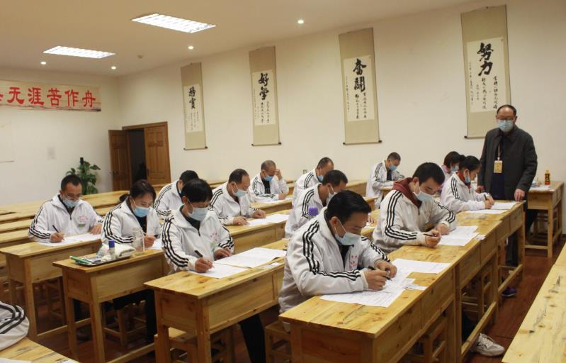 針灸證書怎么考？看六合學子考試現場！