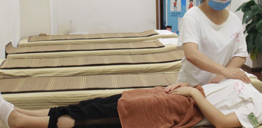 催乳師不外傳的幾個催乳穴位,重慶六合學校教給你