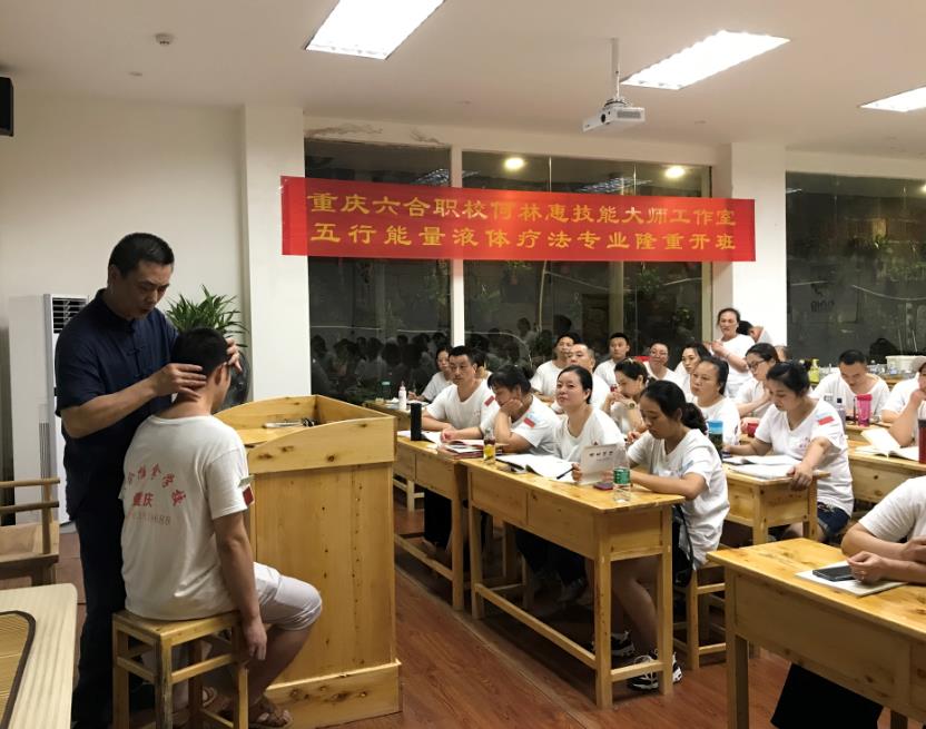 頸椎問題除了中醫(yī)推拿調(diào)理外，日常該怎么保養(yǎng)呢？