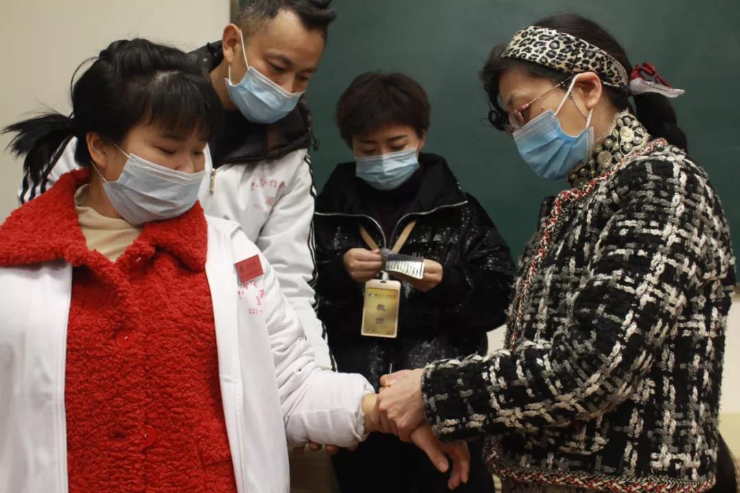 重慶六合學校的正骨培訓有何獨到之處？