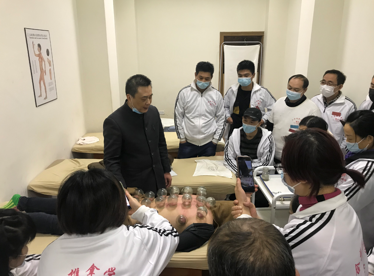 康復理療培訓學校分享如何根據部位選擇拔罐方法？