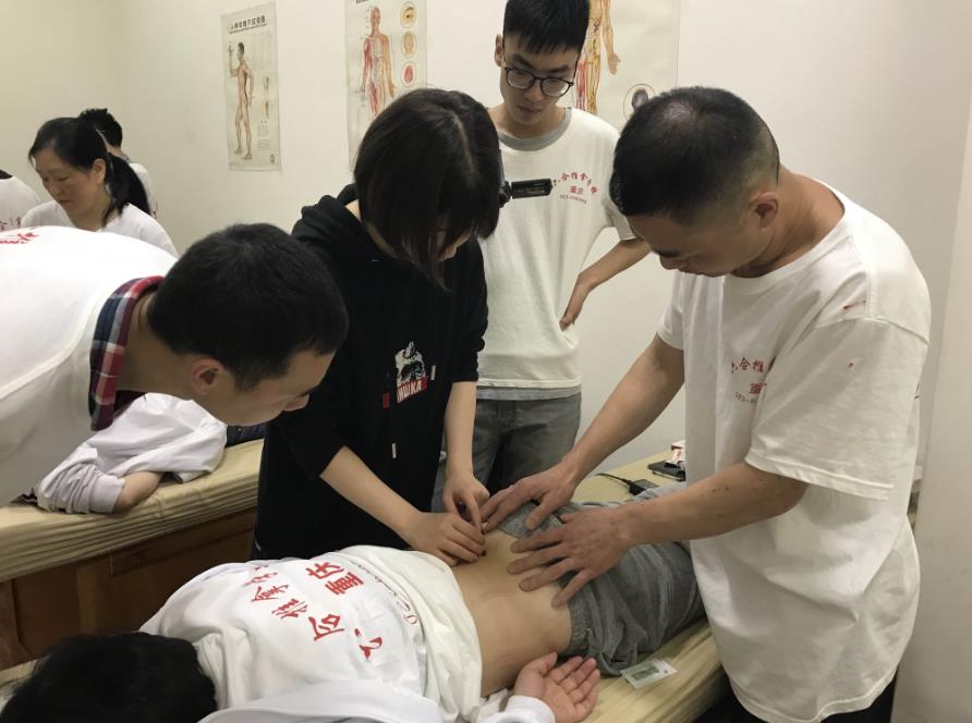 重慶健康照護師培訓學校
