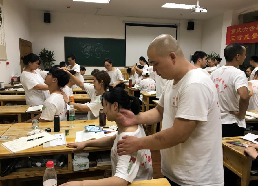 怎么才能減掉大肚子？試試五步推拿法