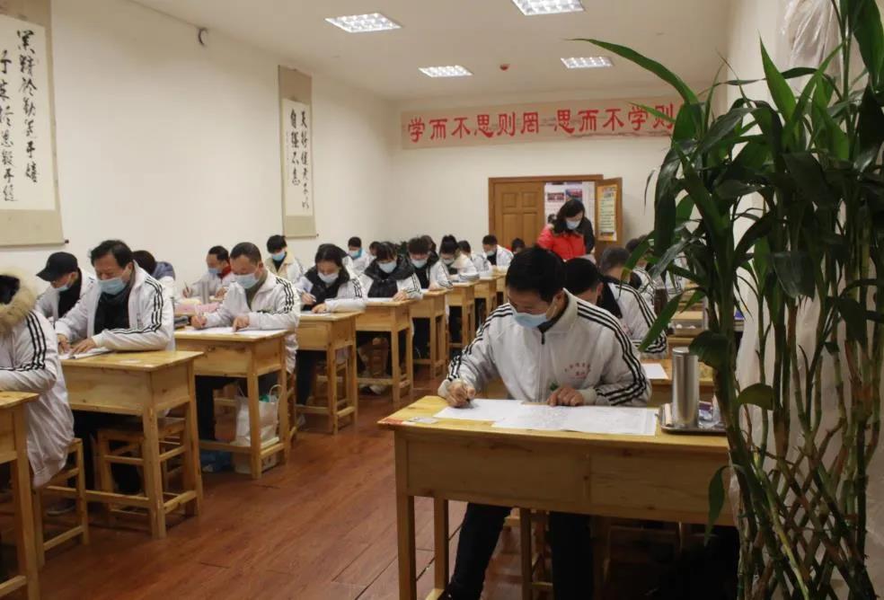 針灸培訓學校分享中醫針灸的7種實用功效
