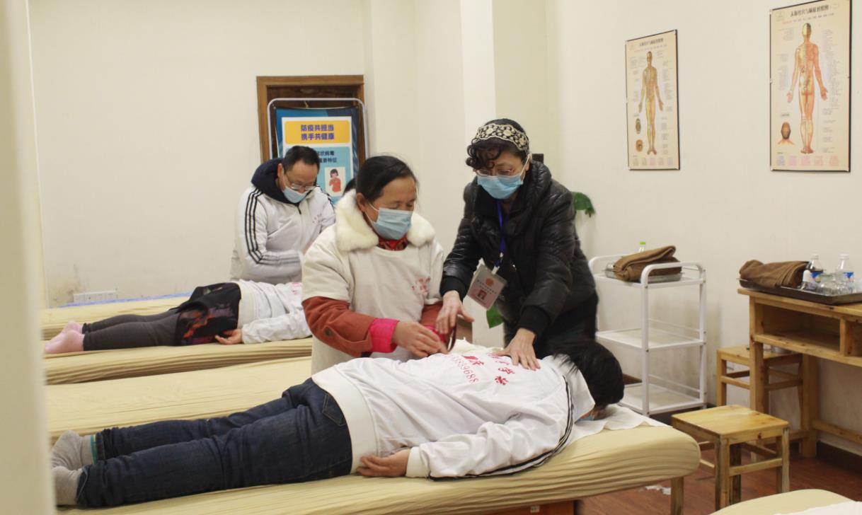 重慶推拿培訓學校分享按摩瘦腰的三大妙招