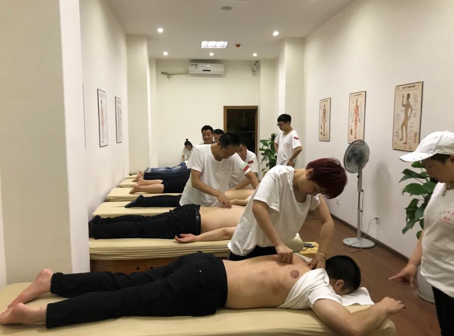 按摩這些穴位對孩子長高有幫助