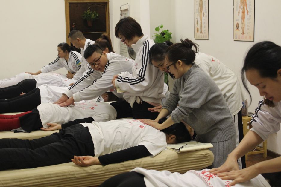 母嬰護理學什么？母嬰護理員（月嫂）工作內(nèi)容有哪些？