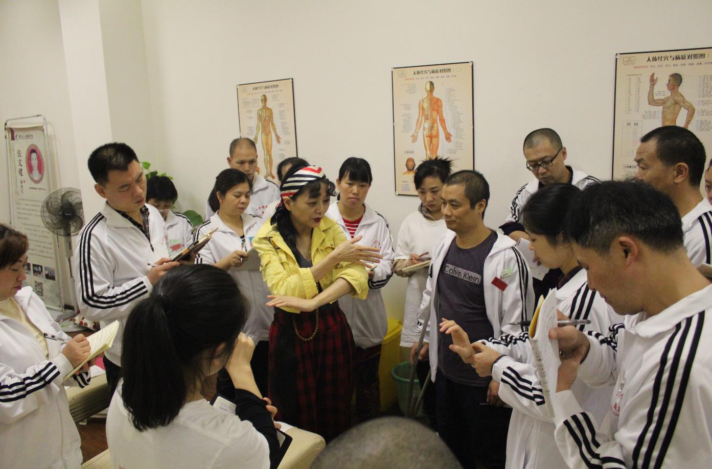 年紀輕輕就患上了頸椎病該怎么辦？
