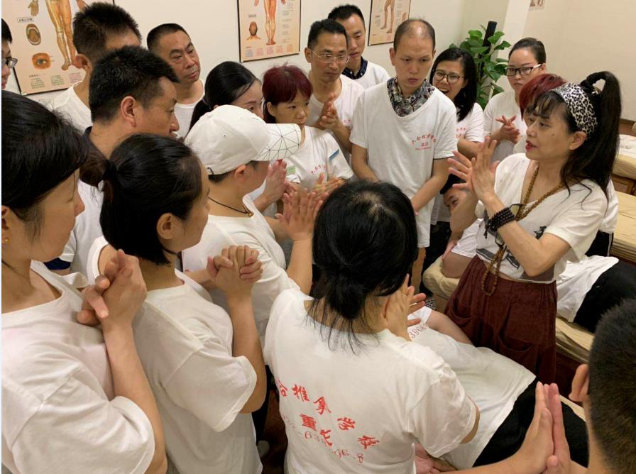 康復(fù)理療行業(yè)前景怎么樣？中醫(yī)理療培訓(xùn)能帶來什么?