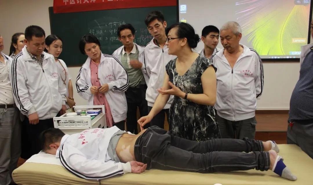 針灸減肥有什么優勢嗎？重慶有針灸培訓嗎？