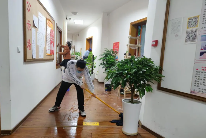 辭舊迎新大掃除 抗疫愛衛(wèi)迎新春